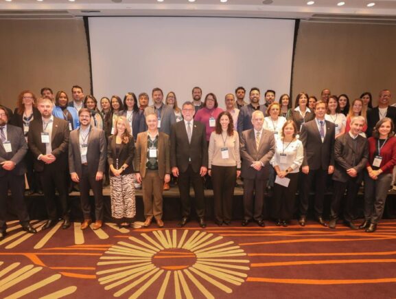 Amazonas em diálogo internacional sobre Educação Integral e Sustentabilidade da Jornada Escolar